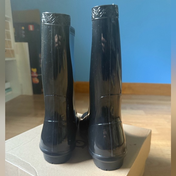 UGG Black Winter Rain Boots - Picture 4 of 11